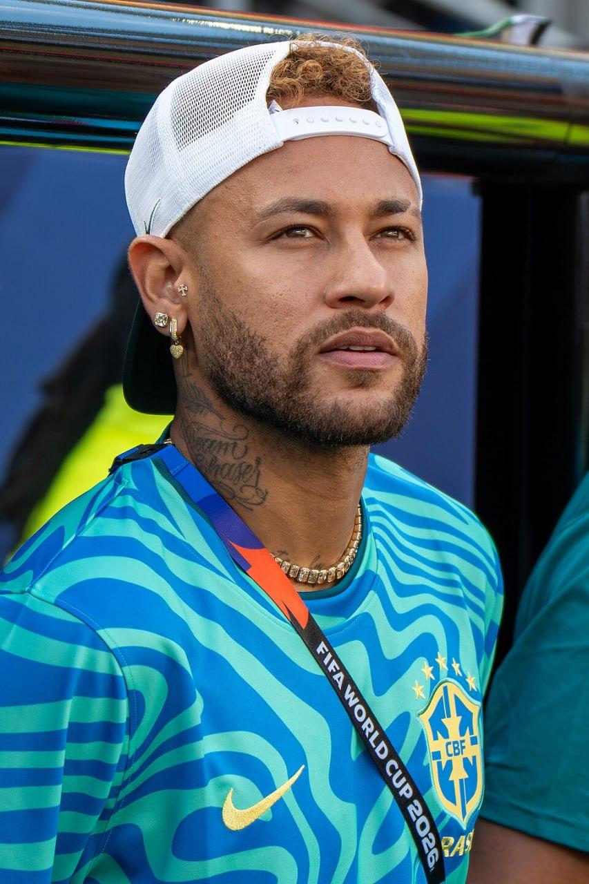 Neymar y Edwin Mosquera protagonizaron un simpático ida y vuelta viral tras el triunfo de Santos en la Copa Sudamericana