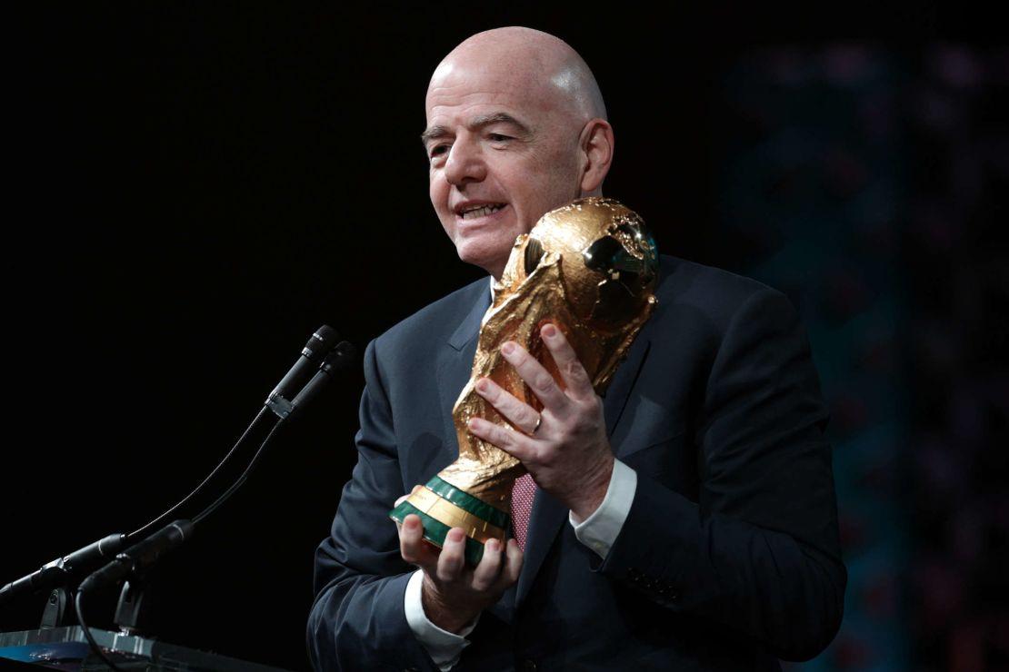 UEFA anunció un boicot total a las competencias de la FIFA tras el plan para privatizar el Mundial