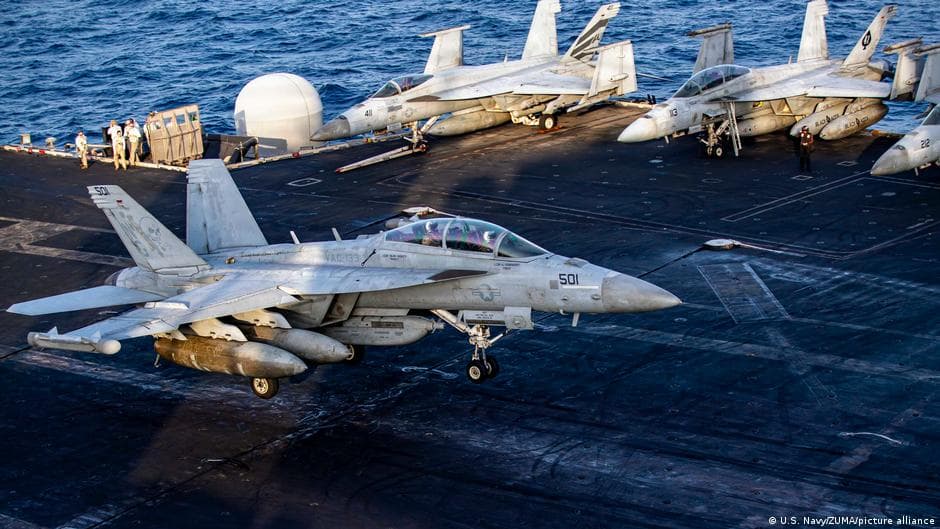 Tensión extrema: Estados Unidos bombardeó Irán y restableció las sanciones económicas
