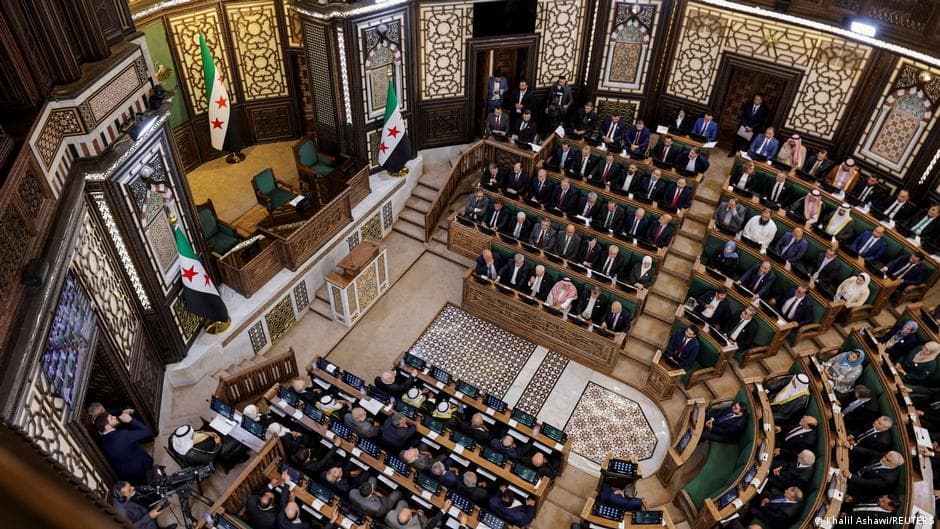 Siria inicia su transición legislativa: primera sesión del Parlamento tras la caída de Al Asad