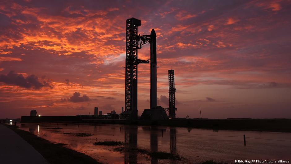 SpaceX postergó el primer vuelo de prueba de Starship tras su debut en Wall Street