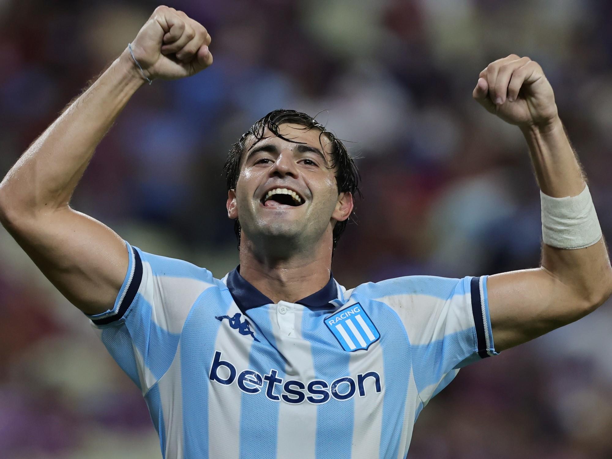 Racing pierde dos titulares ante Tigre: Santiago Sosa emigra a Brasil y Baltasar Rodríguez presiona por su salida