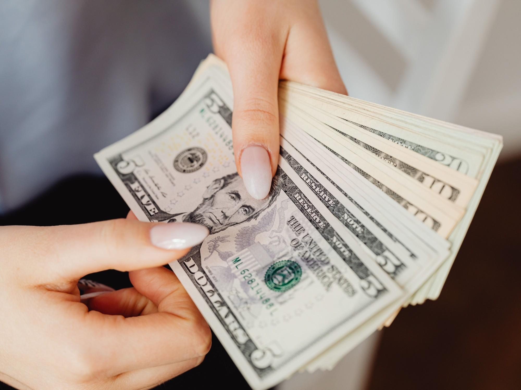 Deuda externa privada: creció US$ 8.625 millones en un año empujada por importaciones