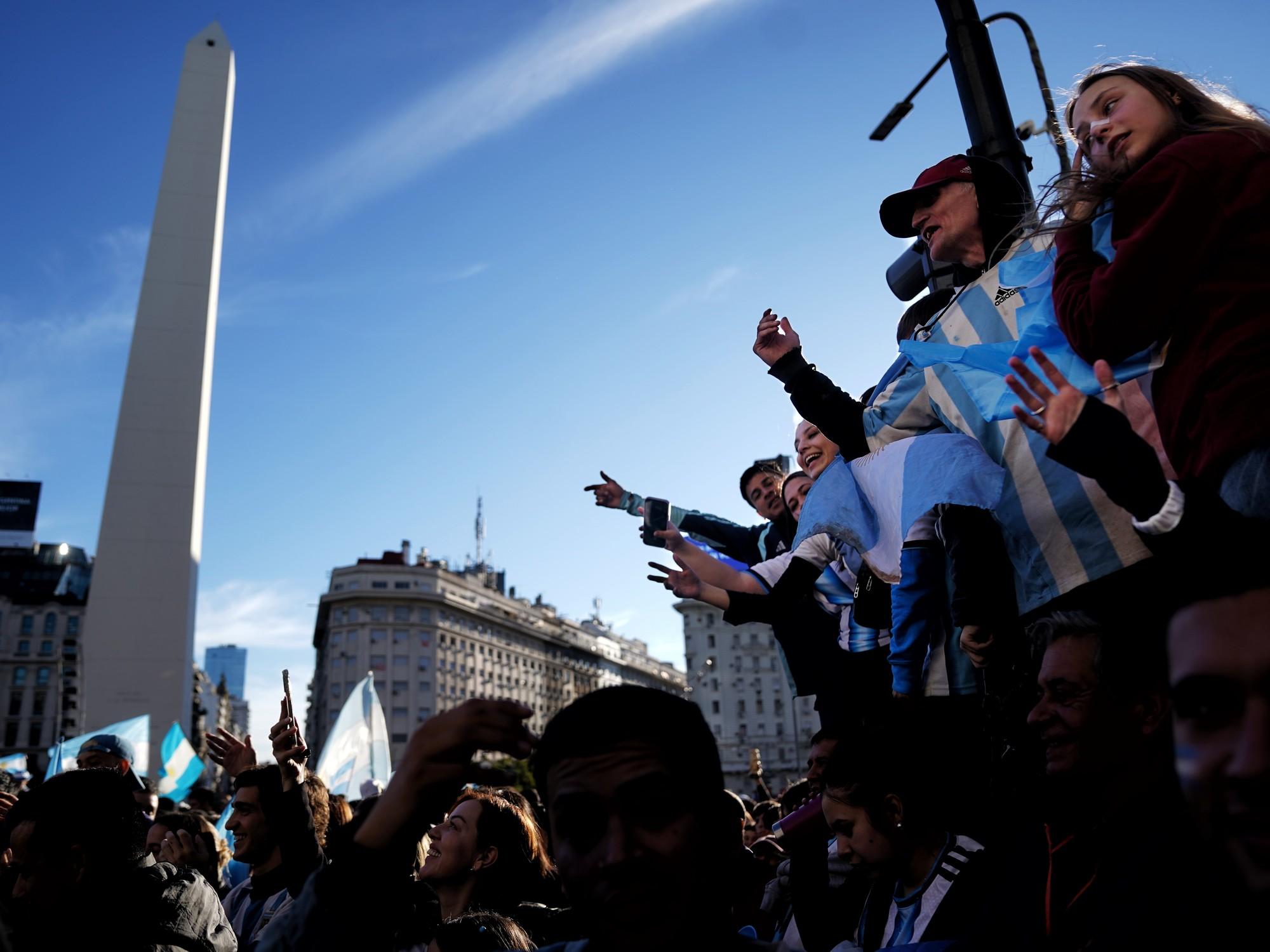 Colectivos: suspenden los servicios por la final de Argentina