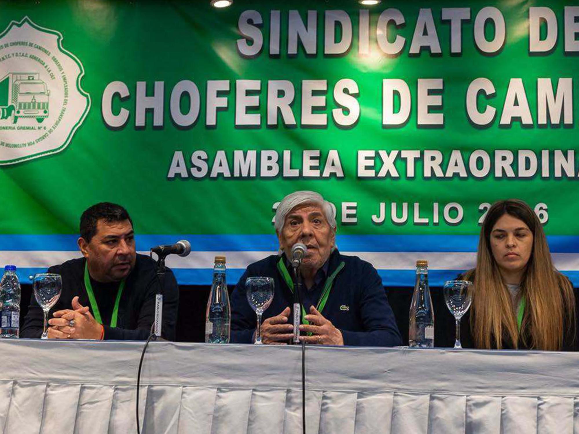 Camioneros: cómo fue la estafa de 10 millones de dólares en el gremio