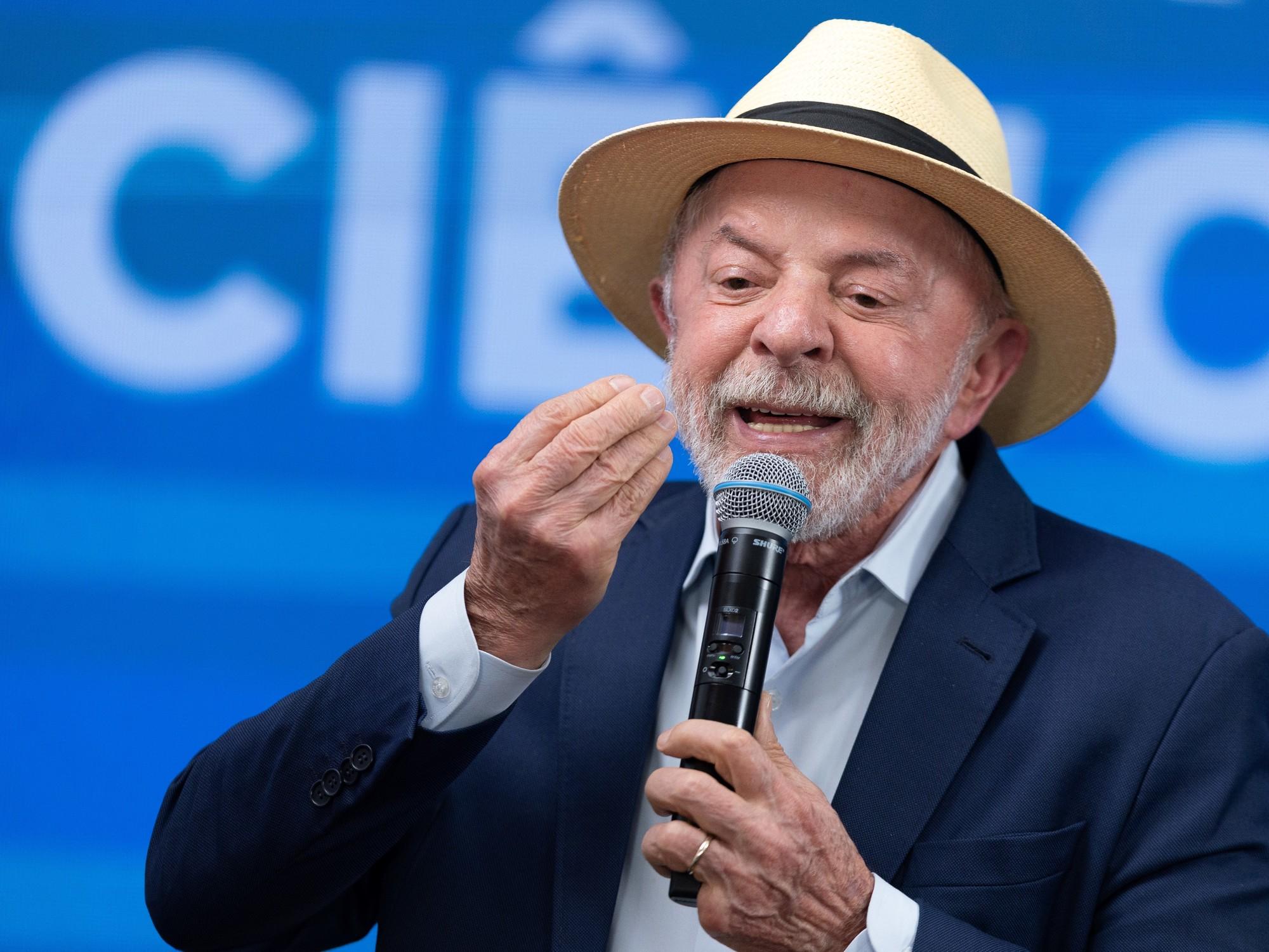 Lula da Silva le respondió a Milei: “Nadie de afuera va a meter el dedo” en Brasil