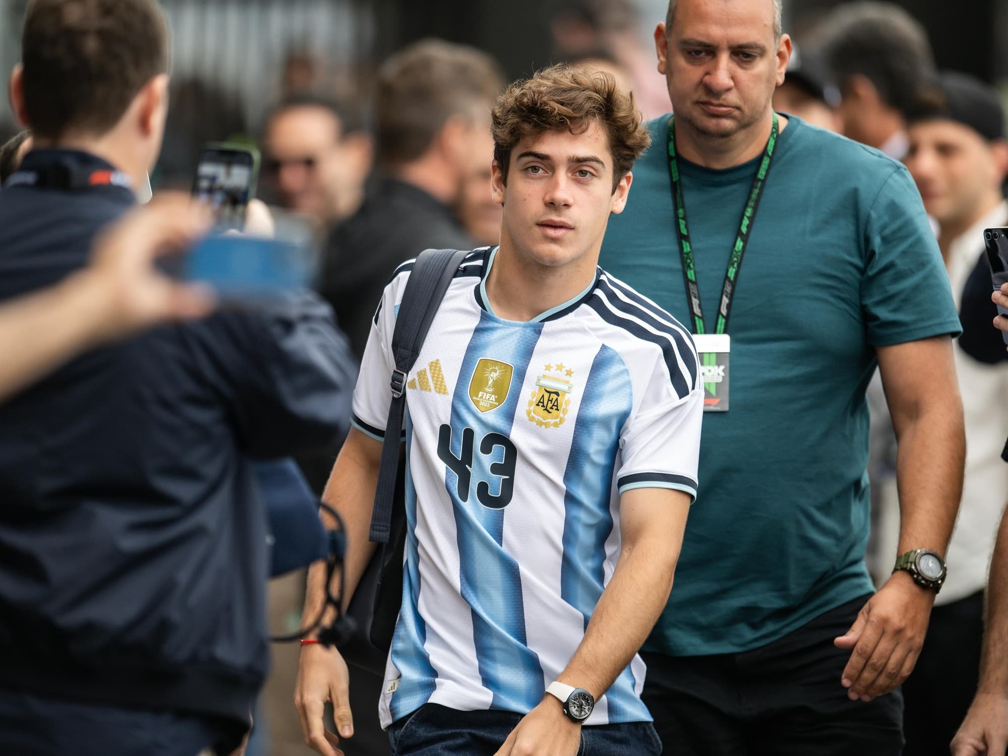 Colapinto palpita el cruce contra Inglaterra en la previa del Gran Premio de Bélgica