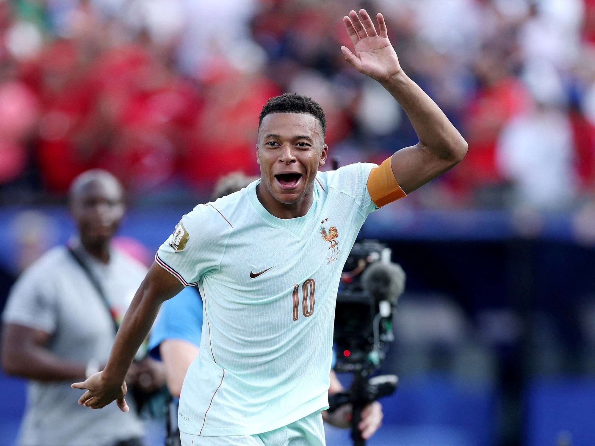 Mbappé le baja la expectativa a Francia: "No somos el equipo más fuerte"