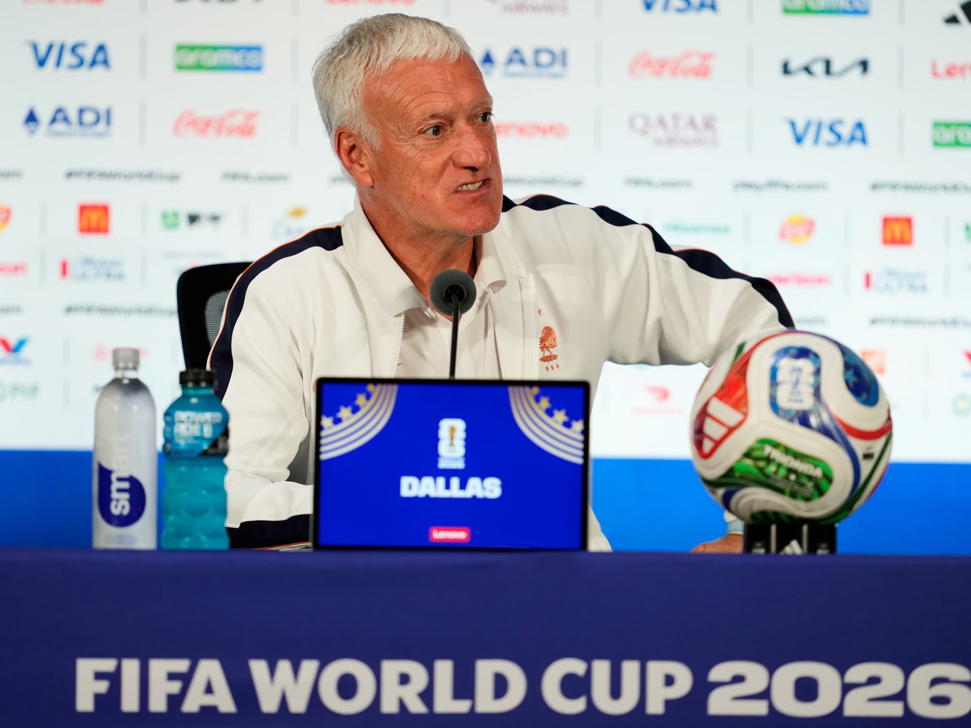 Deschamps palpita la semifinal de la Eurocopa ante España: "Puede ser un duelo espectacular"