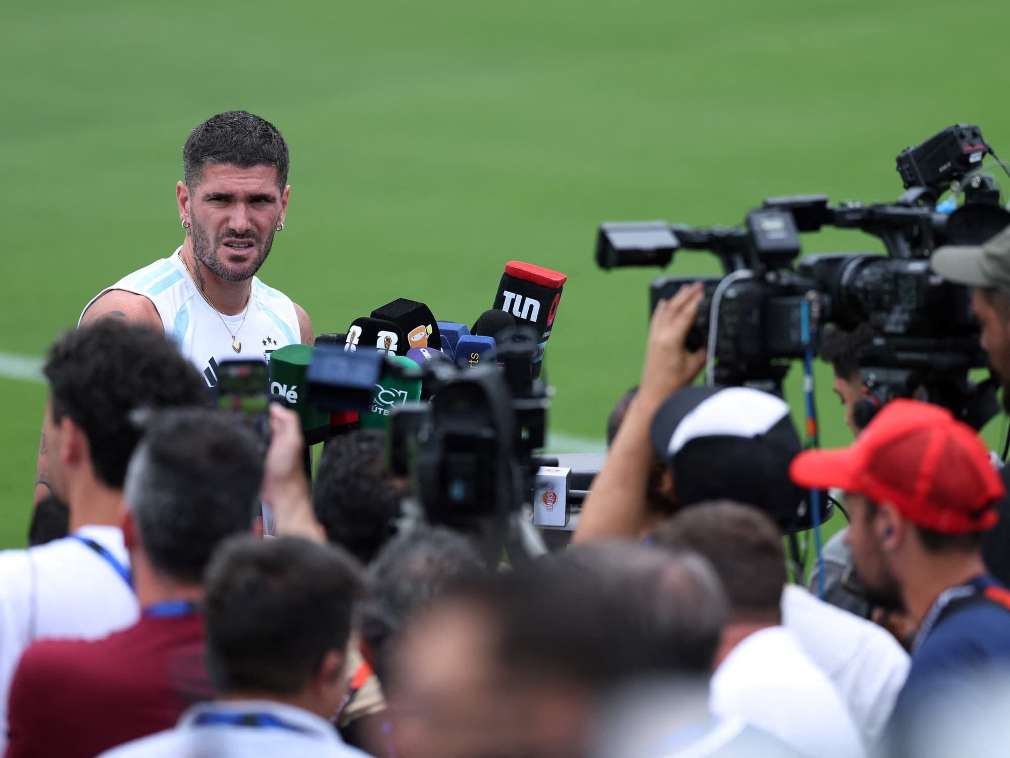 Rodrigo De Paul palpita la semifinal ante Inglaterra: "Es un partido único"