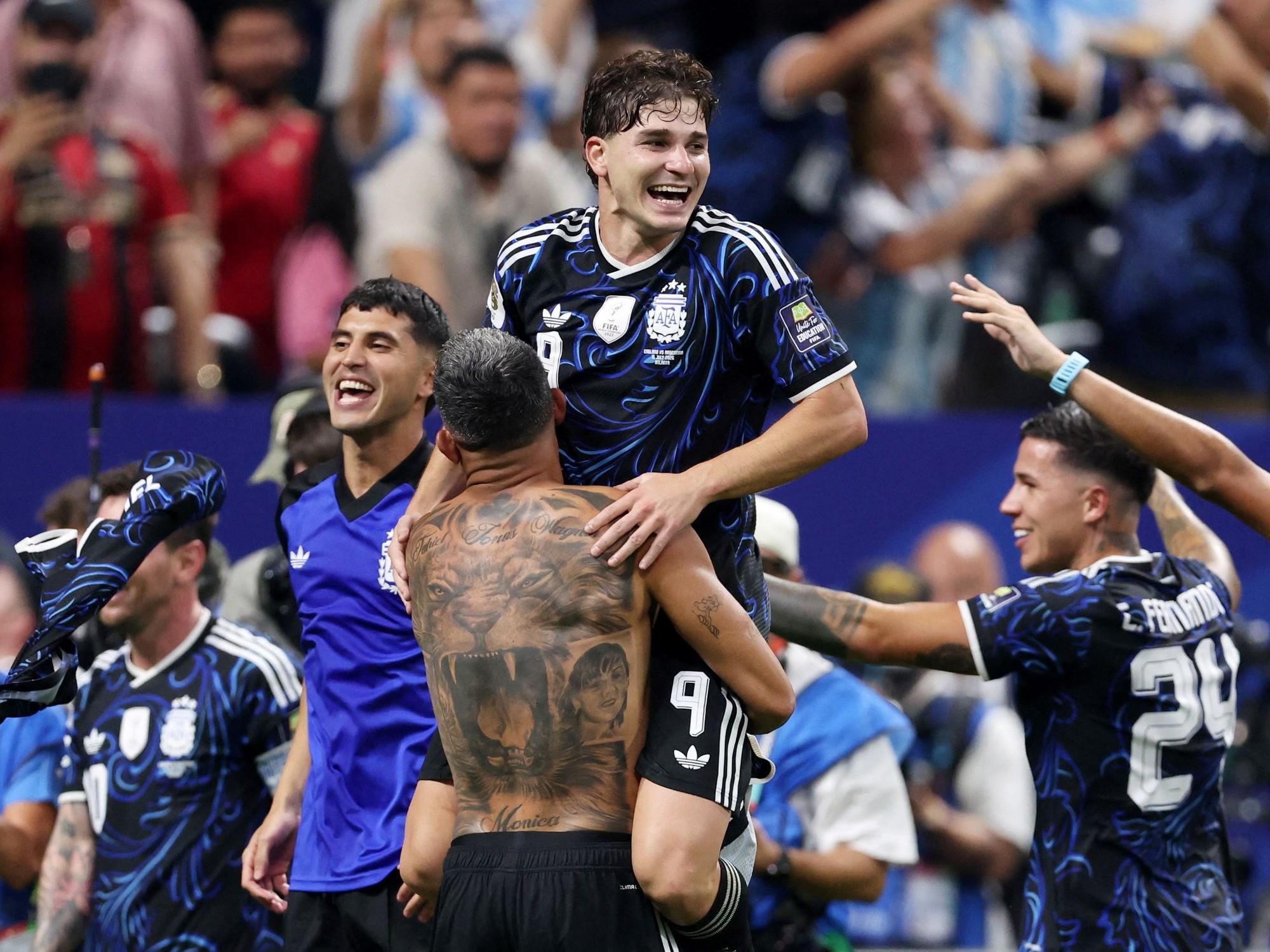 Julián Álvarez y la simpleza de la Selección tras vencer a Inglaterra: "Hacemos lo que hacemos toda la vida"