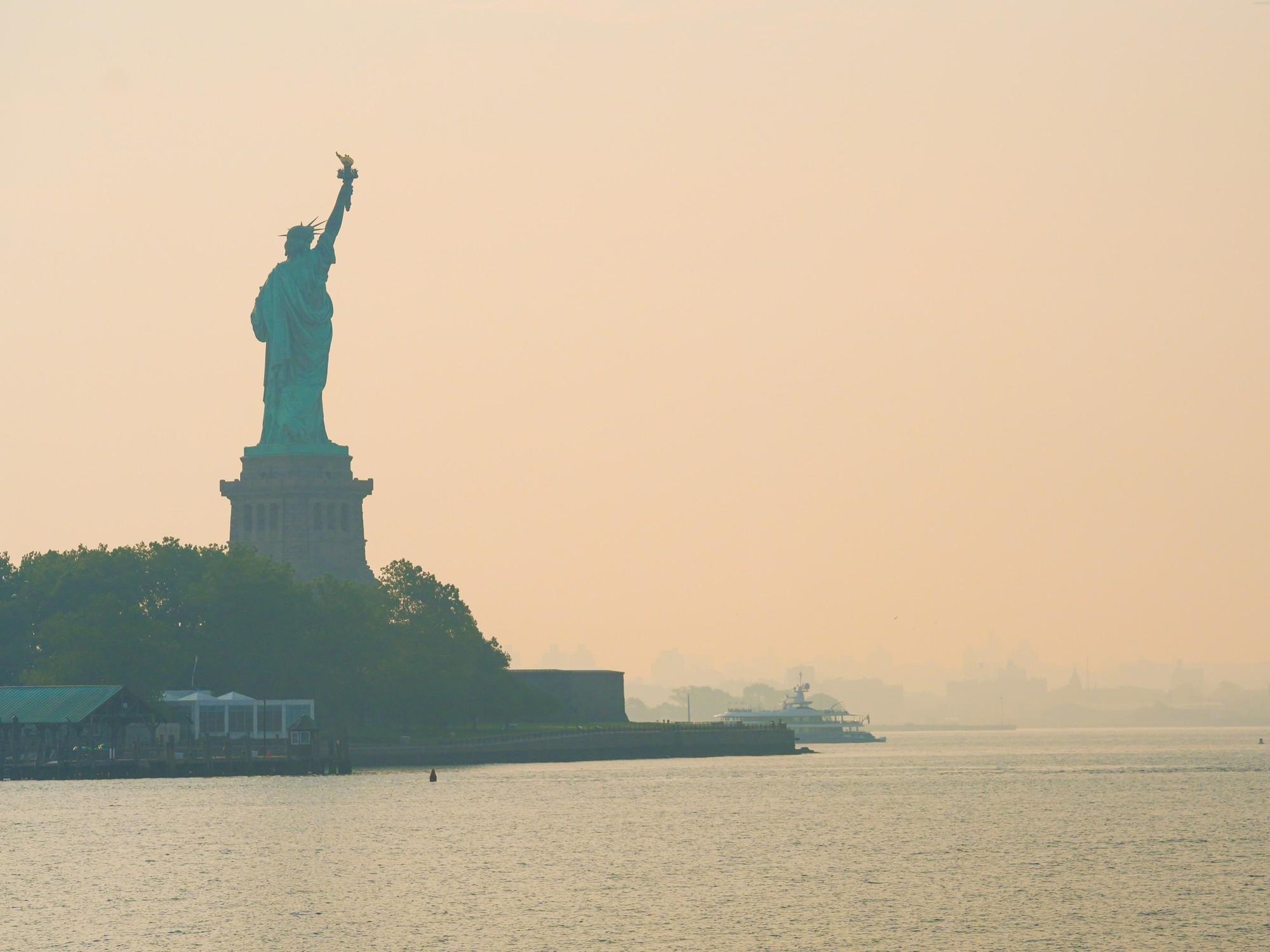 Alerta en Nueva York por el humo de los incendios en Canadá: peligran eventos deportivos