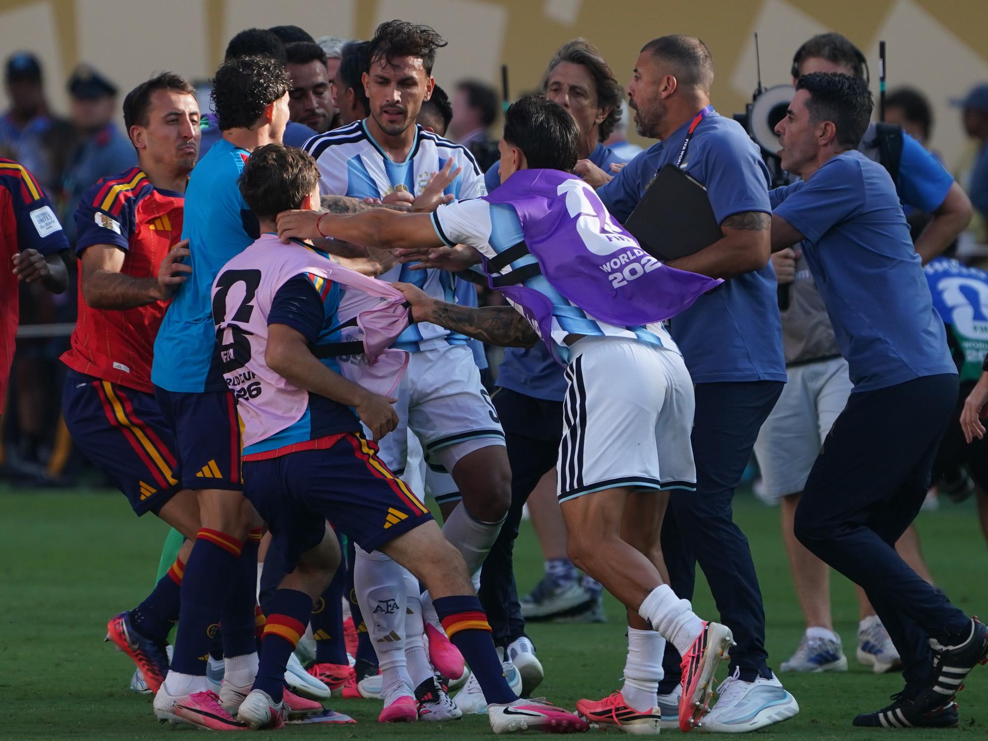 Sanciones de la FIFA a la AFA: qué castigo pueden recibir los jugadores argentinos
