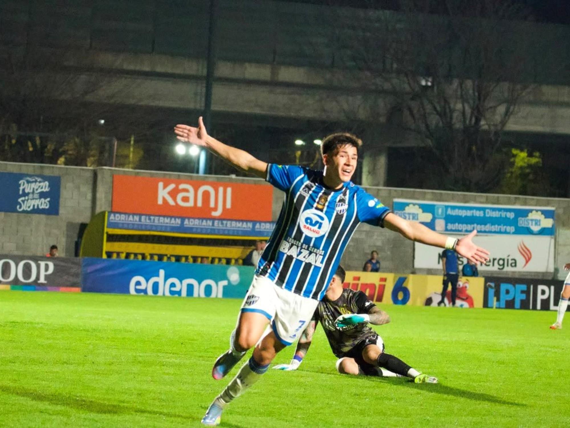 Primera Nacional: Almagro goleó a Atlanta en Villa Crespo y sacudió la tabla