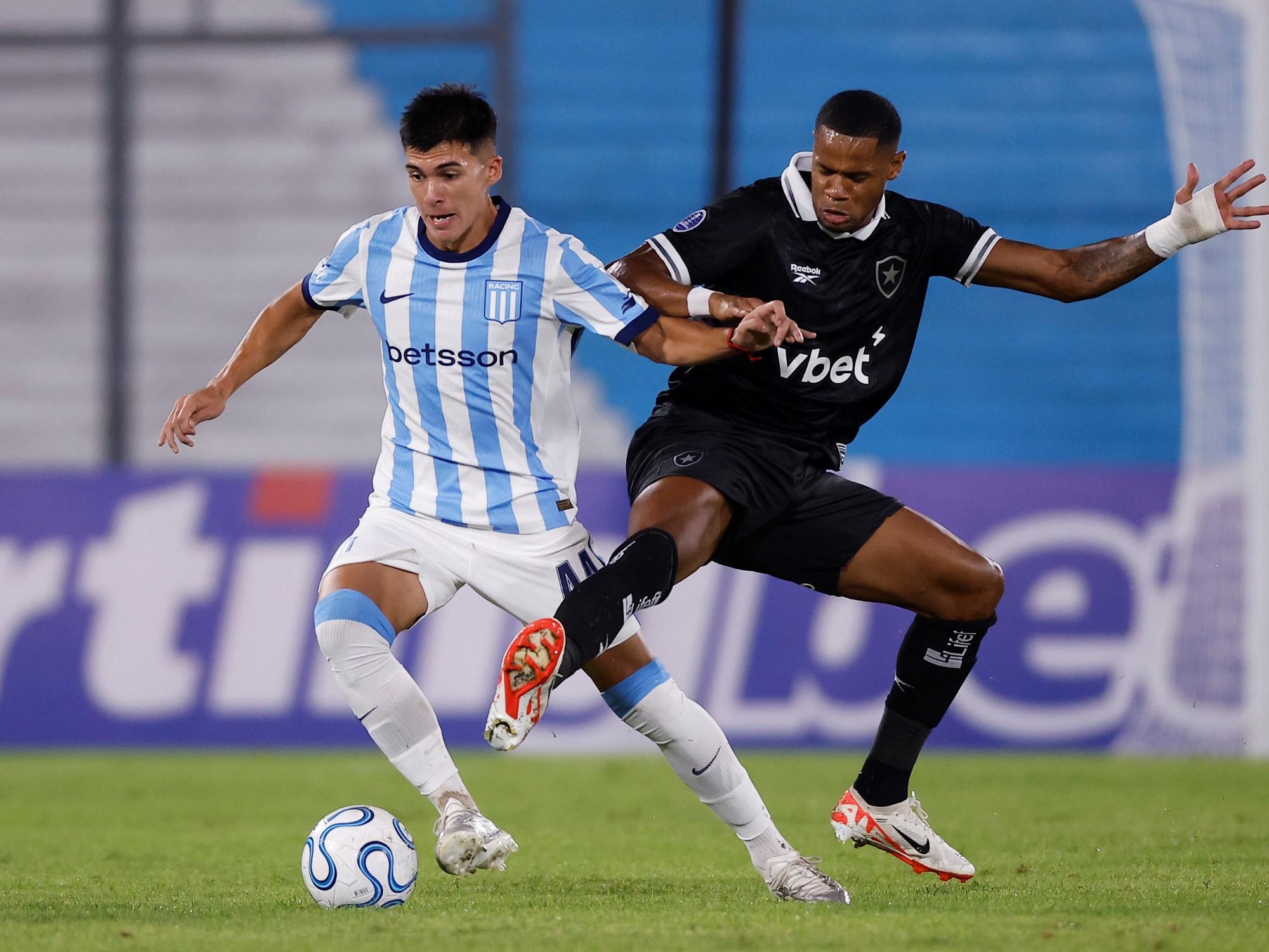Racing: David González se va a préstamo a Deportivo Maldonado