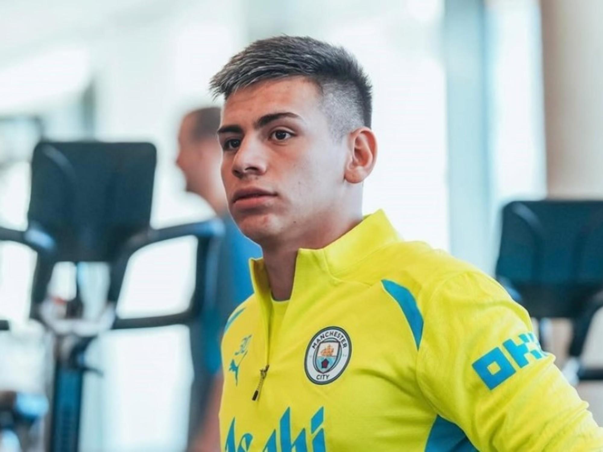 Claudio Echeverri en Manchester City: las claves de un futuro incierto