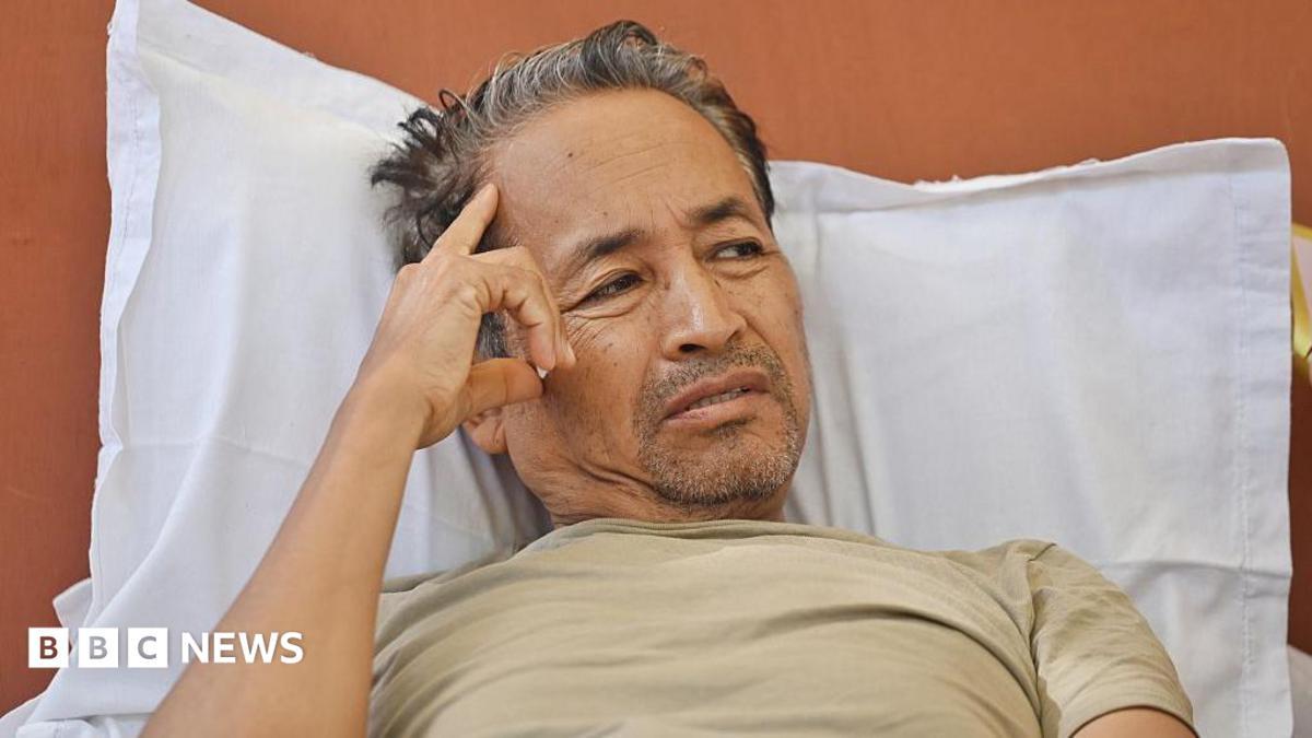 Trasladaron por la fuerza a un hospital al activista indio Sonam Wangchuk tras 20 días de huelga de hambre
