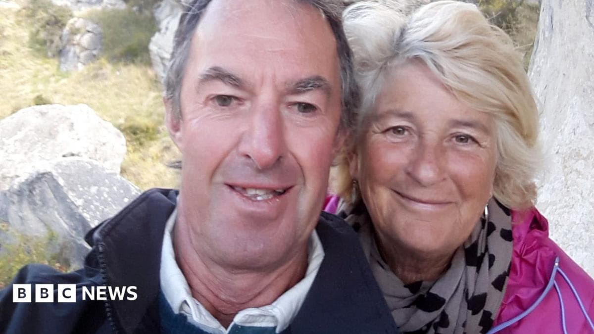 Tragedia en España: un hombre sobrevivió a un incendio forestal dentro de su auto, pero su esposa y amigos murieron al intentar escapar