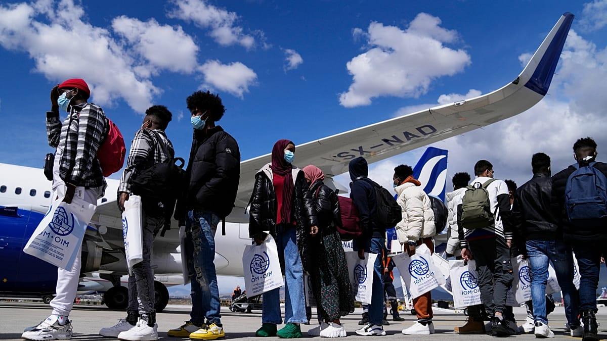 Dilema en Europa: la urgente necesidad de mano de obra choca contra el endurecimiento migratorio
