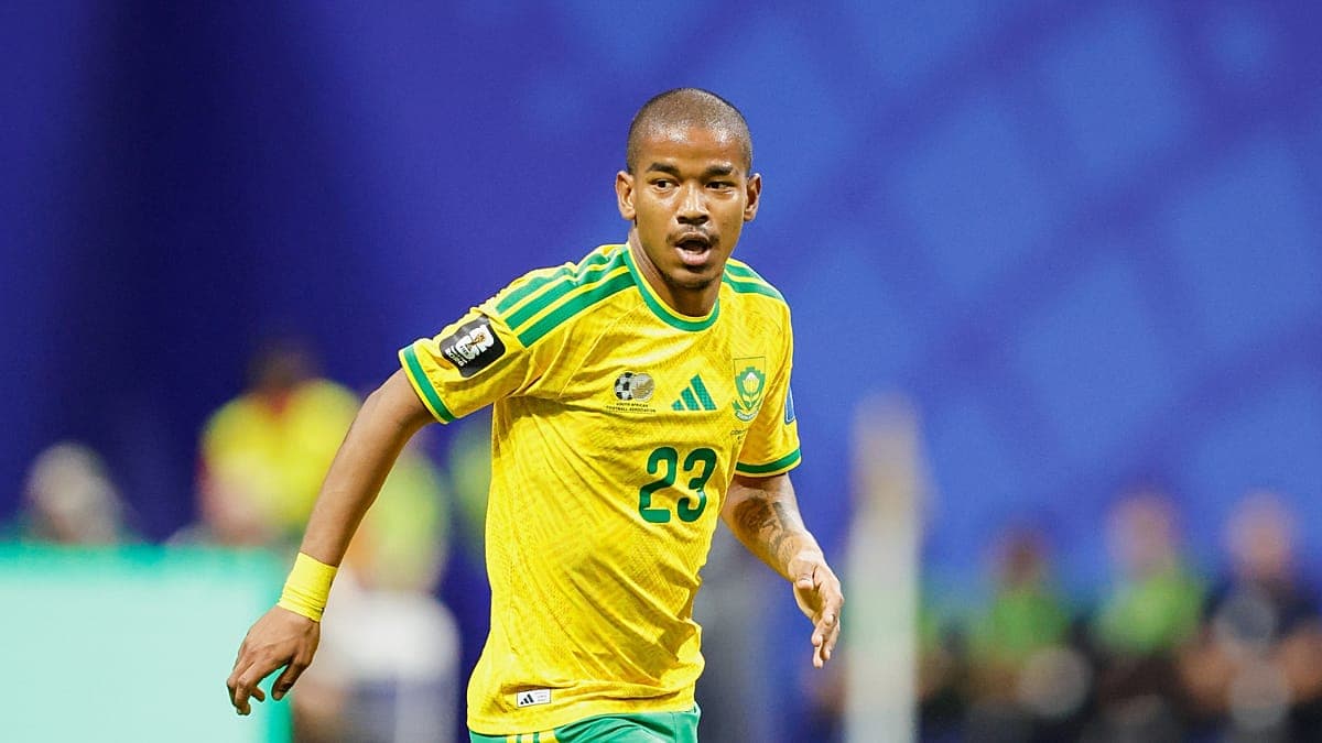 Conmoción en el fútbol: falleció Jayden Adams, jugador de la selección de Sudáfrica, a los 25 años