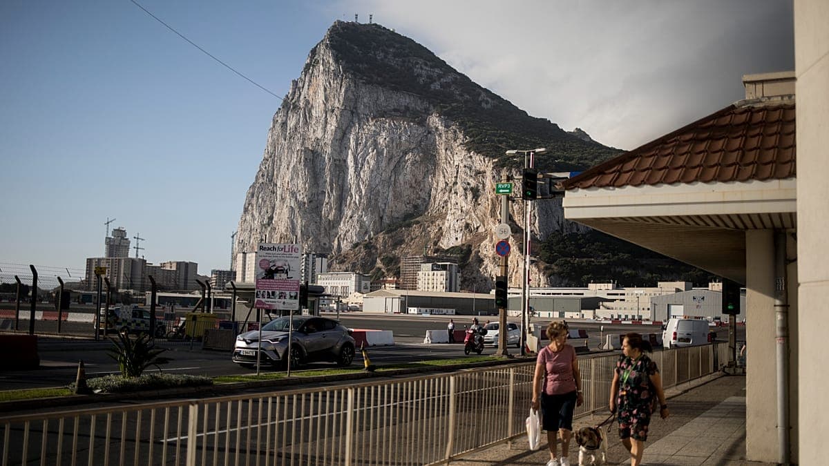 La Verja de Gibraltar desaparece: fin a tres siglos de frontera