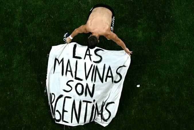 La FIFA investiga a la Selección por la bandera de Malvinas tras el triunfo ante Inglaterra