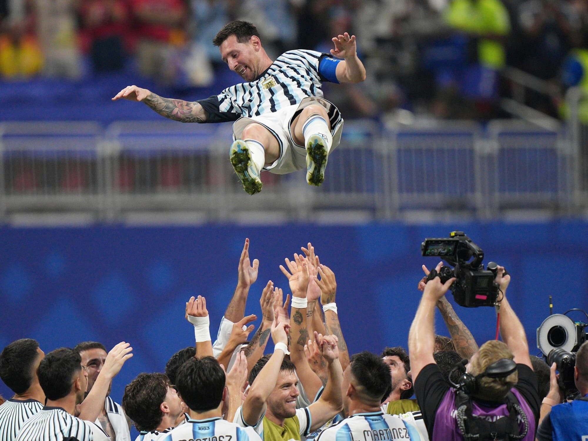Lionel Messi elogió a la Selección tras la agónica clasificación a cuartos de final